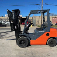 2008 Diesel Toyota 8FGU25 Pneumatic Tire 4 Wheel Sit Down