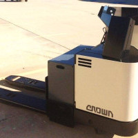 2002 Crown PR3020-60