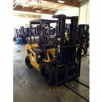 2013 Cat P6000 Pneumatic Tire 4 Wheel Sit Down