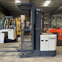 2013 Electric Crown SP3500-22 Electric Order Picker